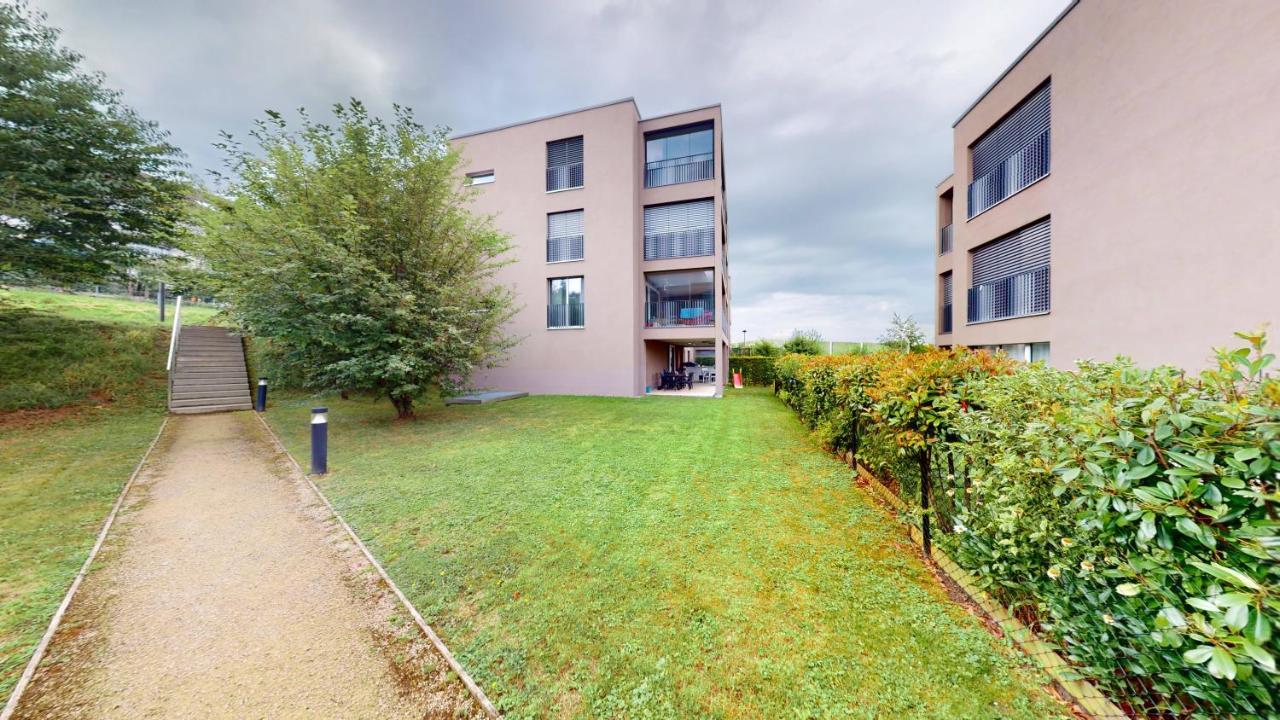 Appartement Modern Flat With Beautiful Outdoor Space *